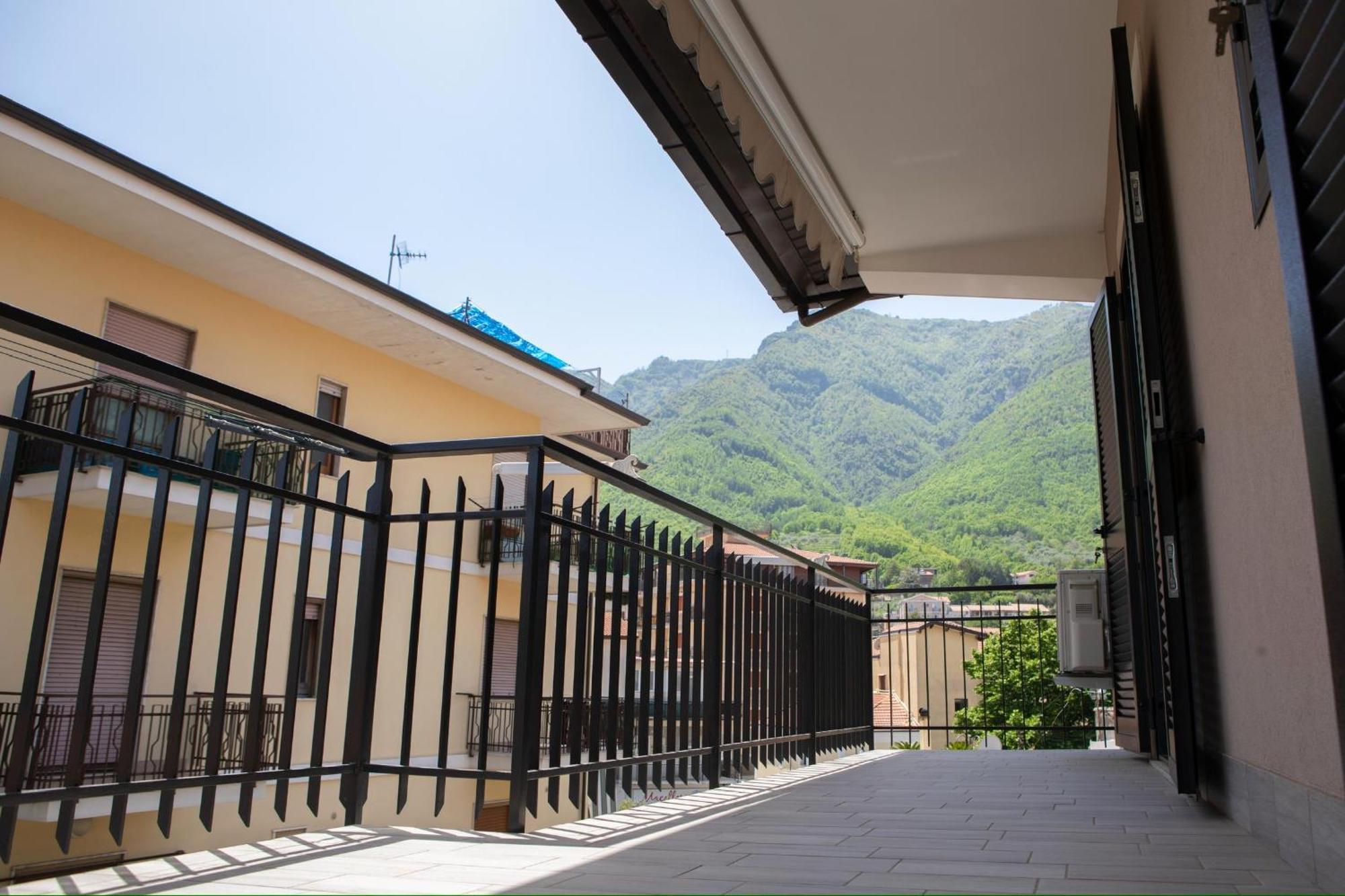 Casa Anna Apartments Pimonte Exterior photo